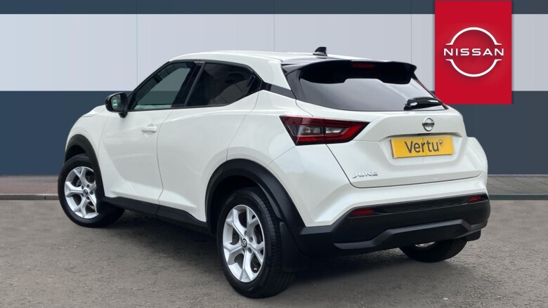 Nissan Juke 1.0 DiG-T 114 N-Connecta 5dr Petrol Hatchback